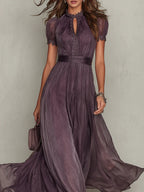 Diana | Abito Maxi in Chiffon Viola con Collo a Chiave e Pizzo
