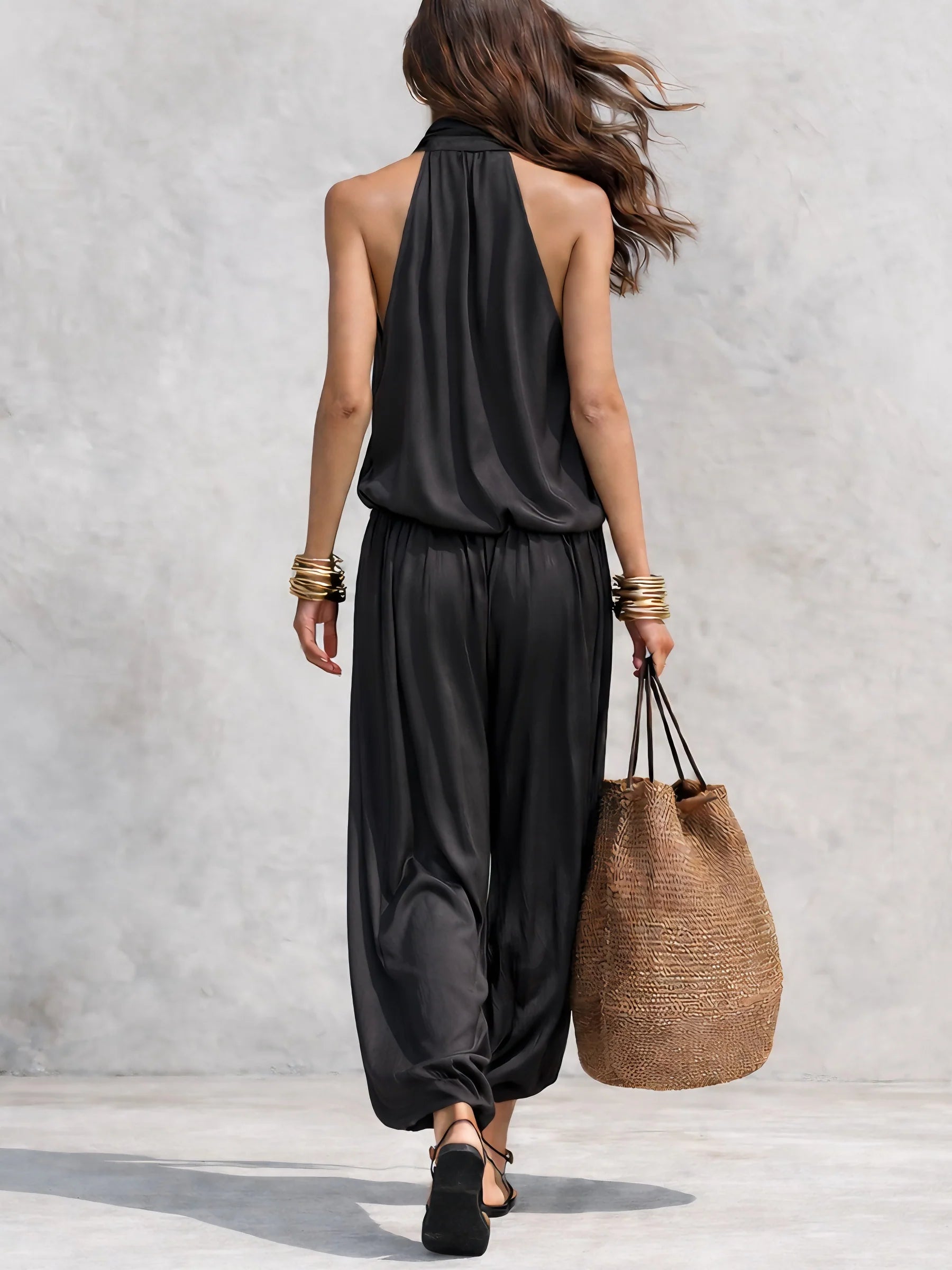 Ensemble Haut Sans Manches à Col Halter et Pantalons Plissés